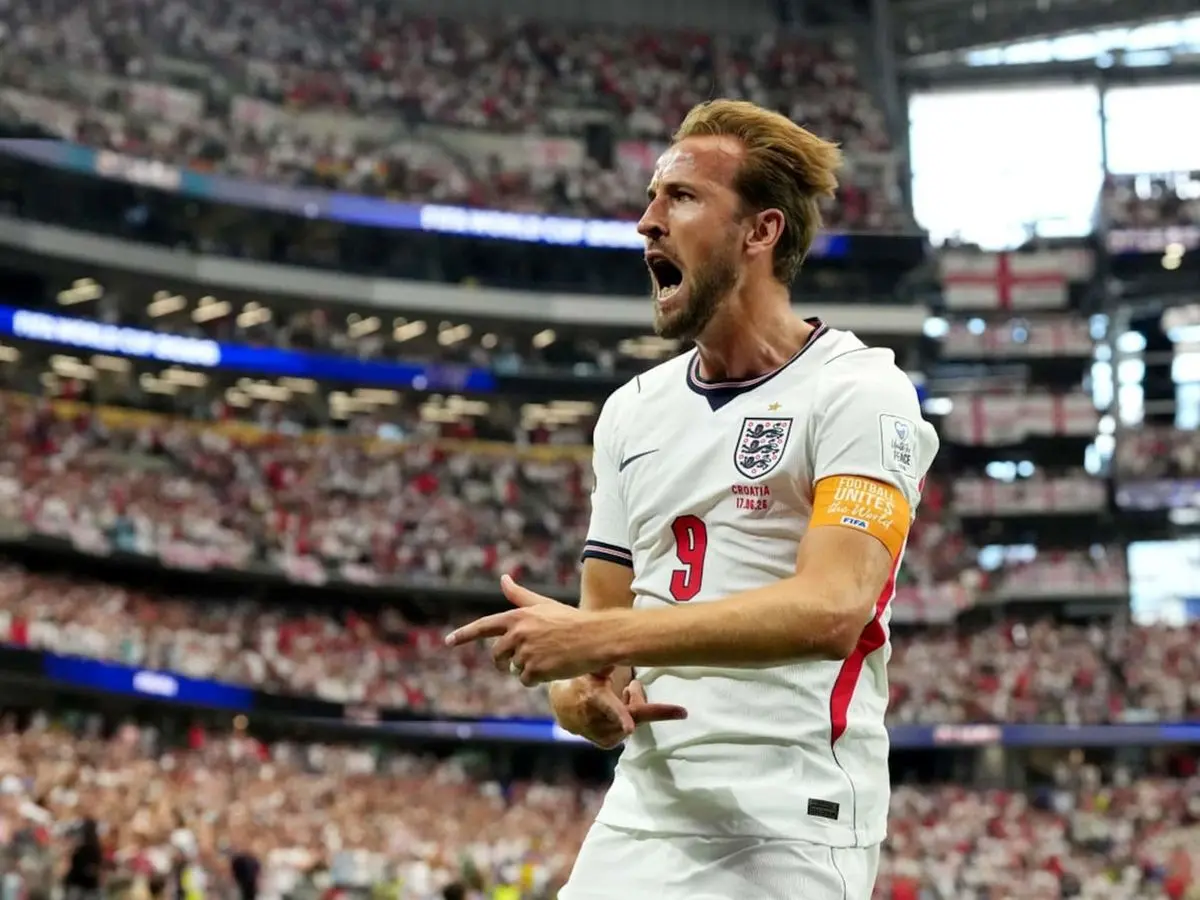 هری+کین