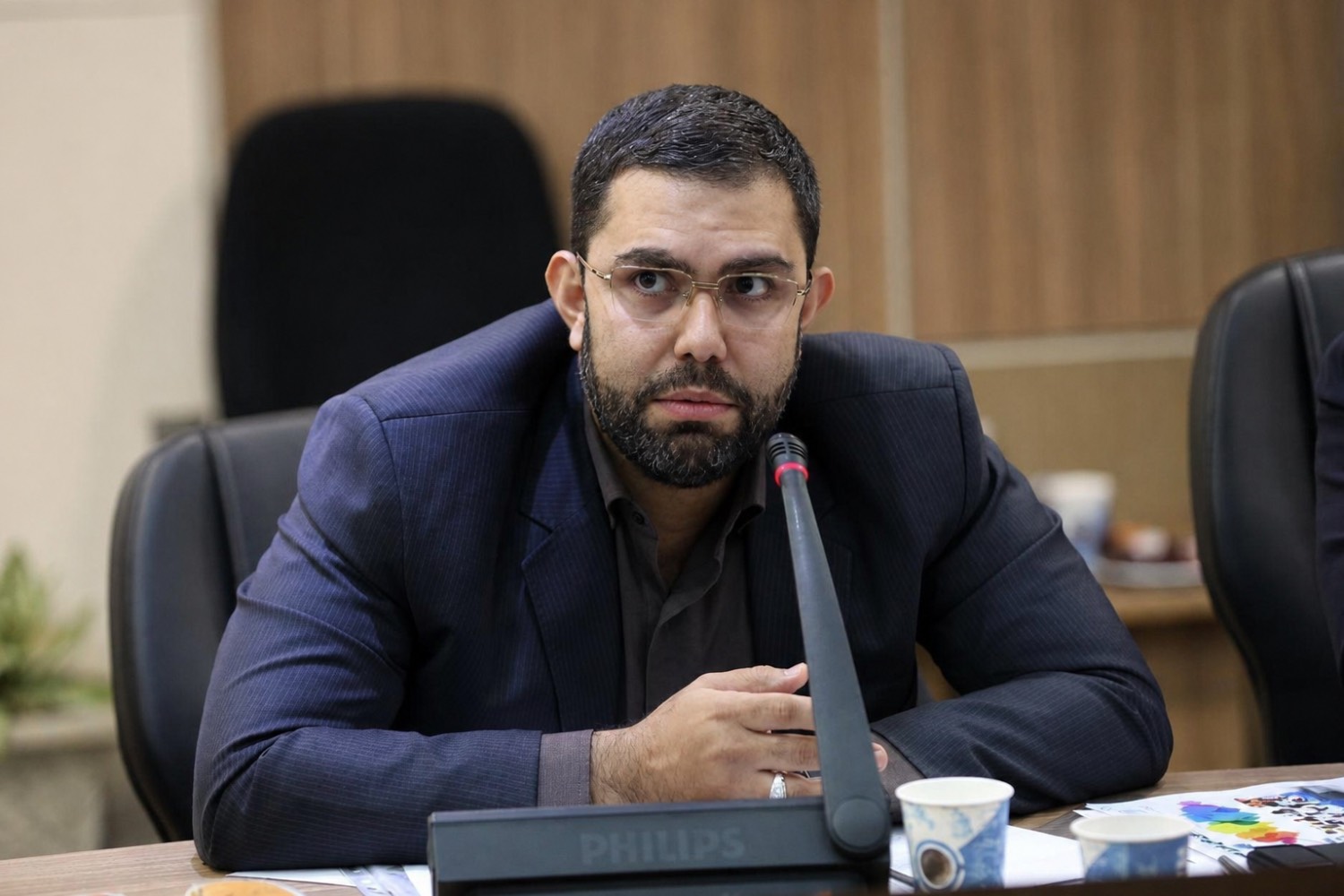 امین شاکری