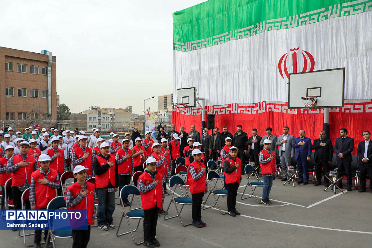 افتتاحیه+مسابقات+ورزشی+بین+مدرسه+ای+جام+اقتدار+ایران (1)