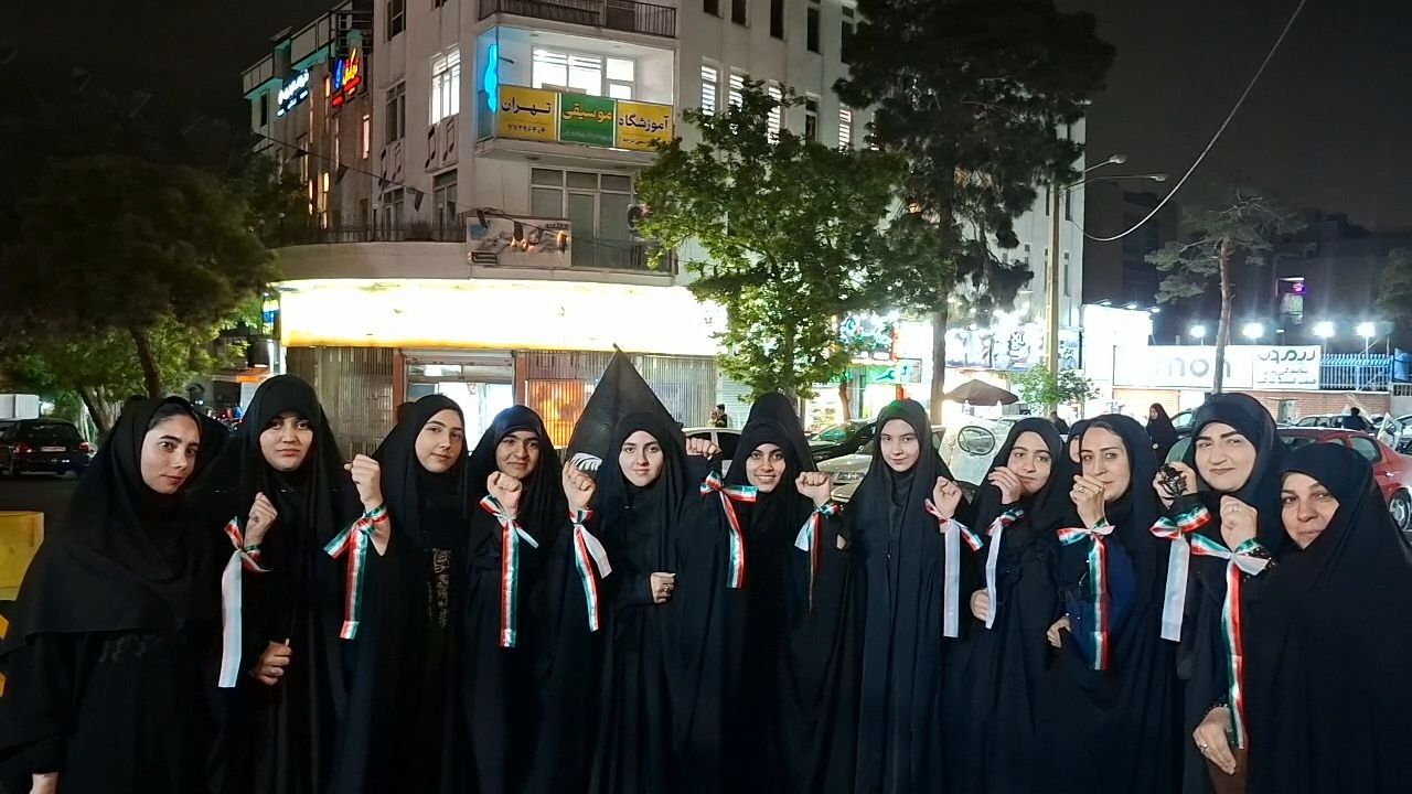 طنین یک عهد آسمانی؛ وقتی «ستارگان سعدی» برای رفیق شهیدشان می‌خوانند