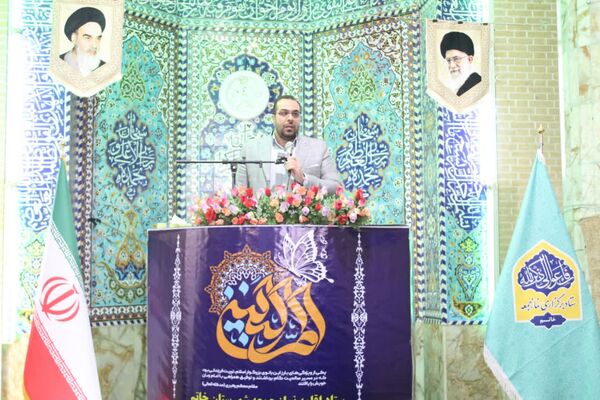 تجلی پیوند مدرسه و مسجد در خاتم