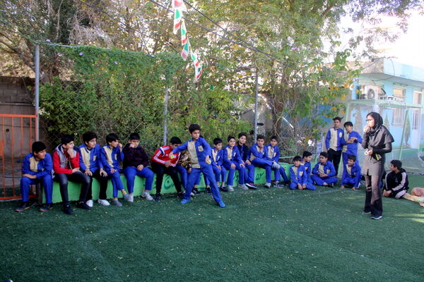 مسابقات بومی محلی در مدرسه شجاعی فر شهرستان بوشهر