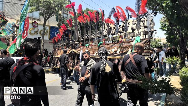 فردیس غرق در ماتم حسین (ع)