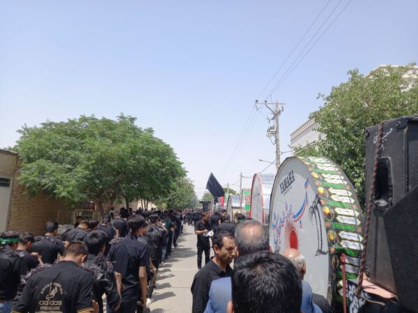 بزرگترین همایش روز عاشورای حسینی در دهنو خلیل‌آباد