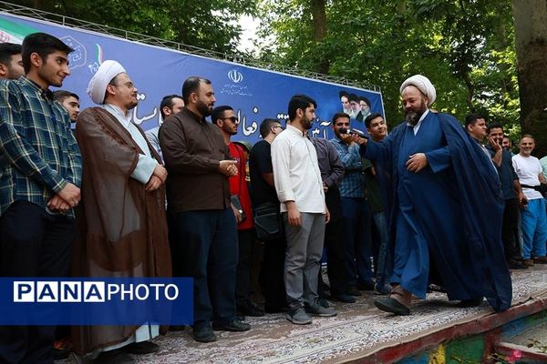 آیین افتتاحیه فعالیت‌های تابستانی دانش‌‌آموزان