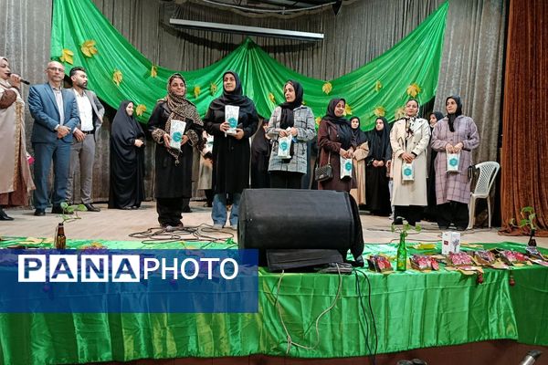 دبیرستان عترت ورامین، عطر مادر را در کانون هدایت پراکند