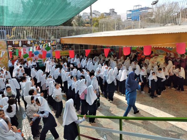  انتخابات سفیران بهداشت در دبستان آوا
