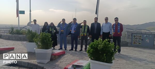 غبارروبی و تجدید میثاق با روح پاک شهدای گمنام در مشهد