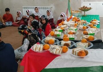 جشن دهه فجر در مدرسه پشت‌باغ
