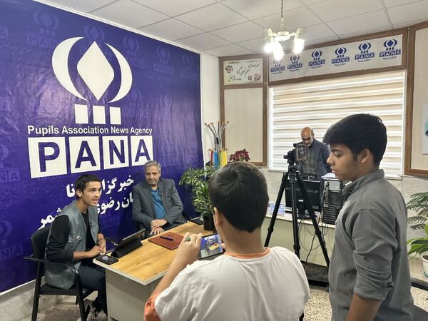  فرماندار کاشمر پای صحبت خبرنگاران پانا نشست