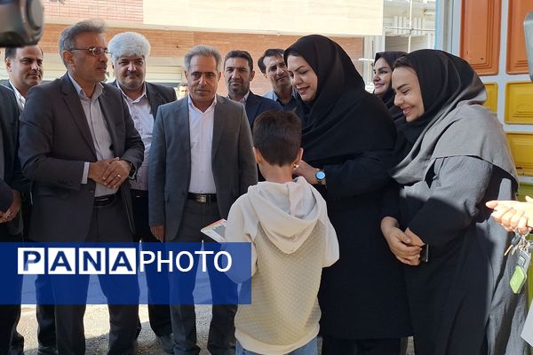 رویداد بزرگ استانی جشن غنچه‌ها در شیراز  