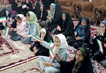 مراسم جشن دهه کرامت در مسجد امام حسن عسکری (ع) زارچ