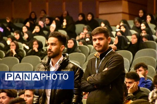 آیین گرامیداشت روز دانشجو برای دانشجو معلمان استان چهارمحال وبختیاری