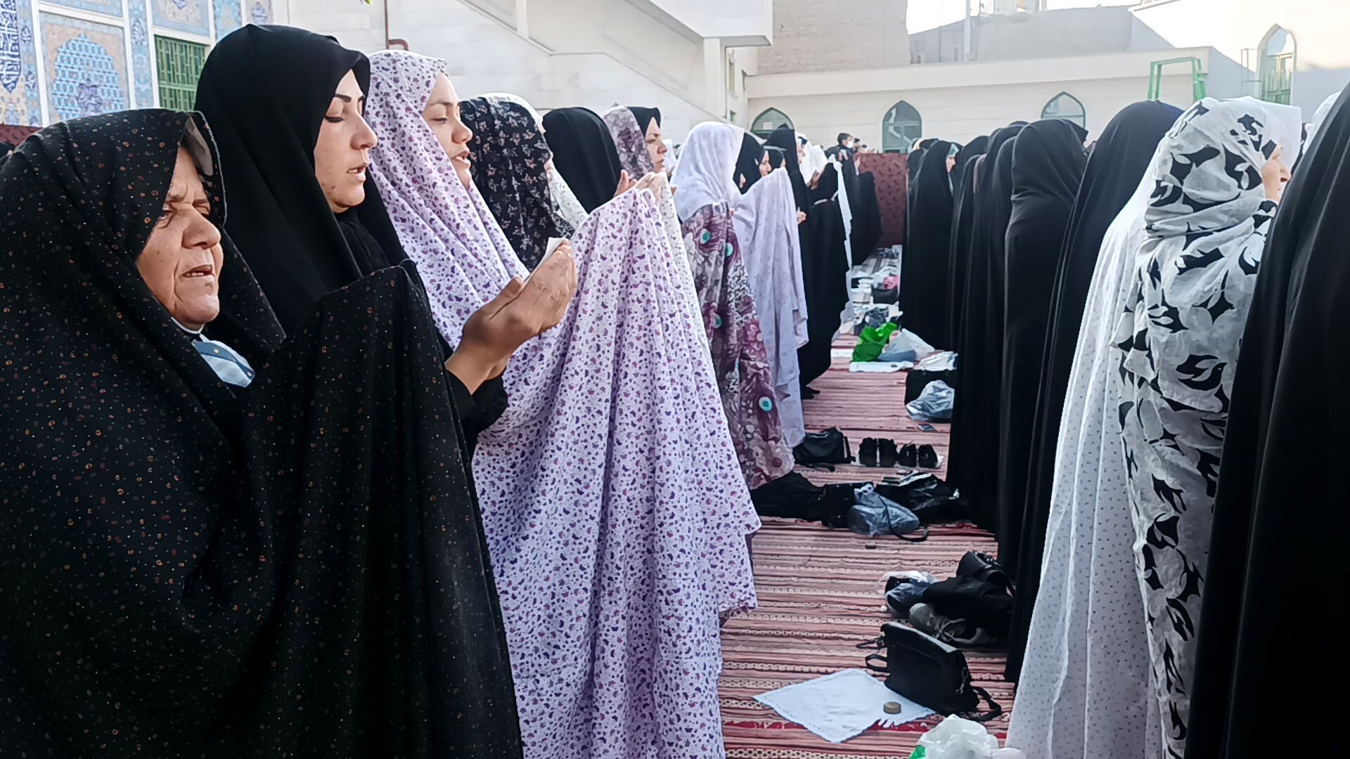 اقامه نماز عید فطر در مسجد امام سجاد  نیشابور 