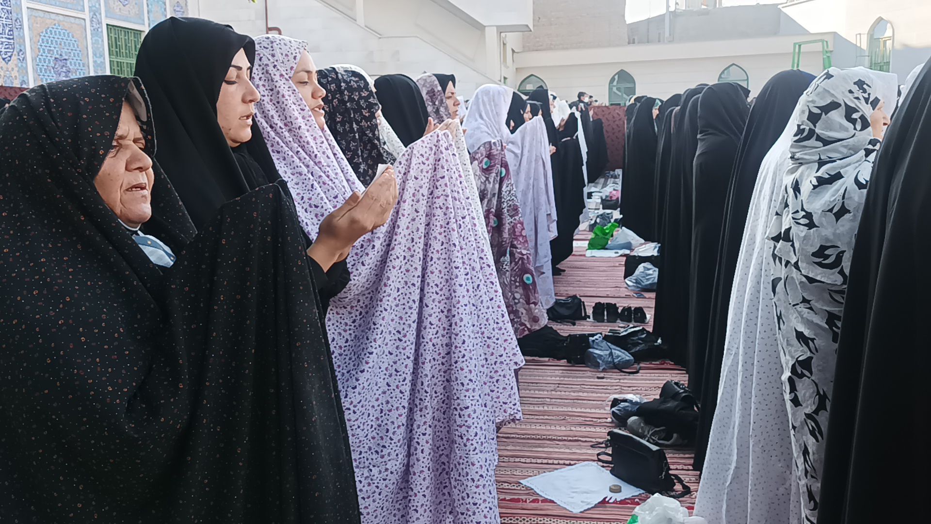 اقامه نماز عید فطر در مسجد امام سجاد  نیشابور 