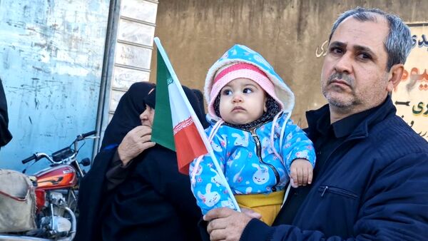 تشییع پیکر شهید ابوالفضل عرب در شهرستان گالیکش
