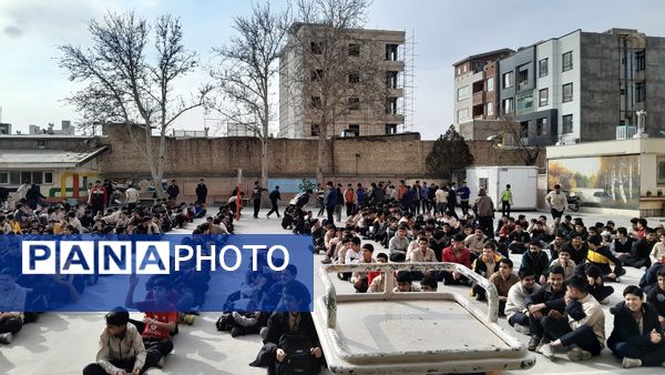 جشن میلاد امام علی (ع) و روز پدر در مدرسه ابوریحان بیرونی 