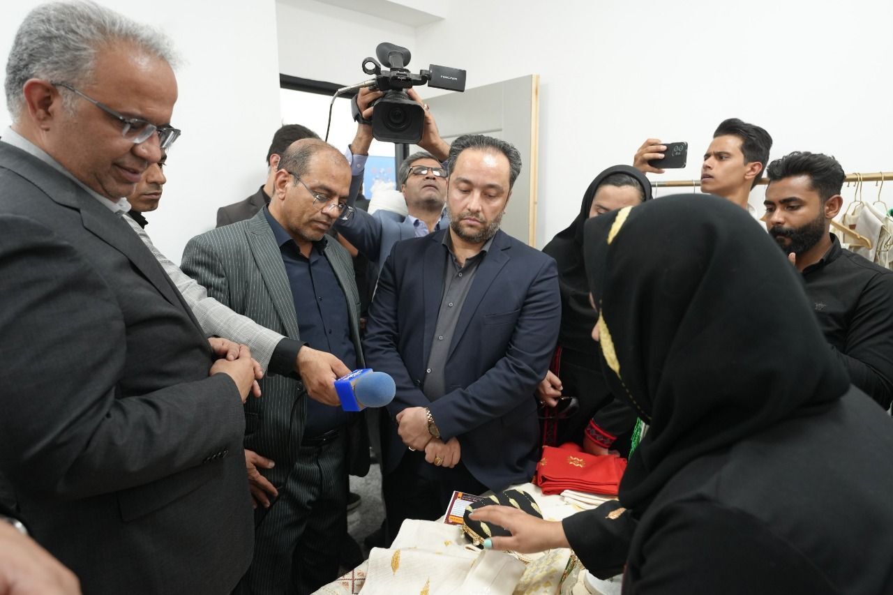 خامه‌دوزی ادیمی؛ گامی برای توسعه مشاغل خانگی سیستان
