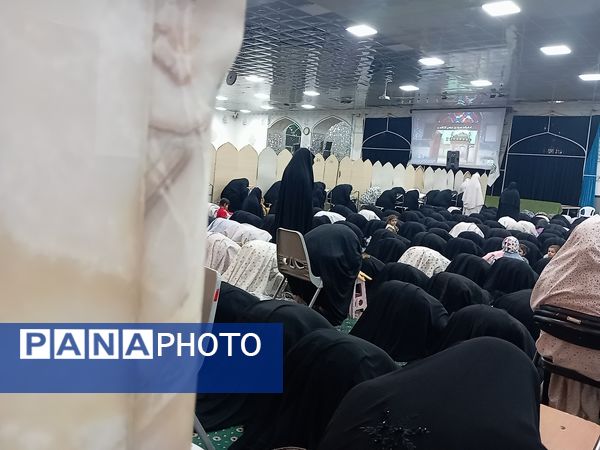 نماز جماعت همزمان با شب لیلة الرغائب در شهرستان کاشمر 