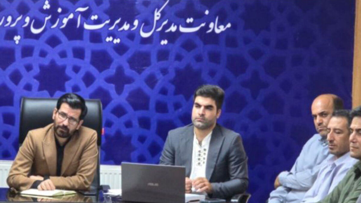 الیگودرز پیشتاز جشنواره‌ی نوجوان خوارزمی در استان لرستان