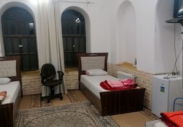 اسکان مسافران نوروزی به همراه تور گردشگری شهرستان‌ زارچ