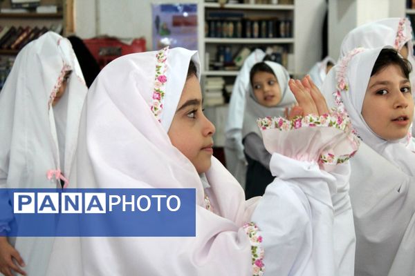 پرواز فرشته‌های آسمانی؛ جشن تکلیف دختران سملقان در مسجد جامع