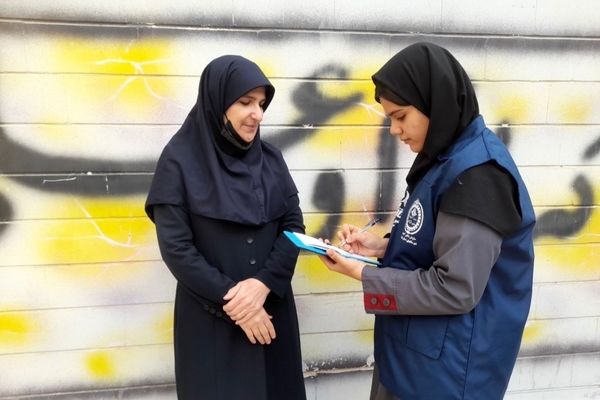 خانواده اولین محیط تربیتی نوجوان است