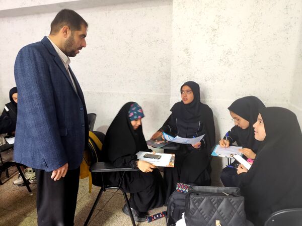  لیگ جت (جهاد تبیین) با حضور فعال دانش‌آموزان ناحیه 2 شیراز