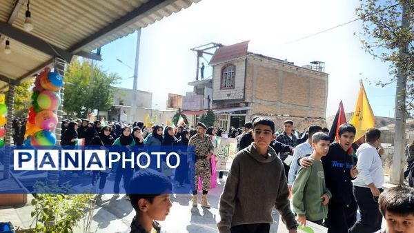 گرامیداشت یوم‌الله ۱۳ آبان در شهر سی‌سخت با حضور پرشور مردم 