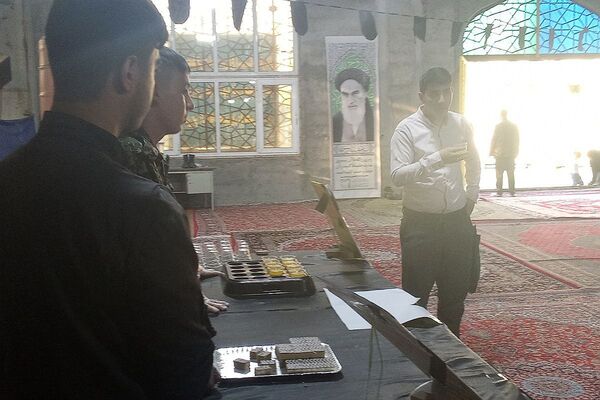 مراسم ارتحال امام‌خمینی(ره)‌ در مصلی بهارستان ۲