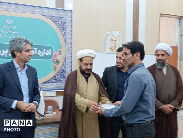 تقدیر از فعالان موکب آموزشی