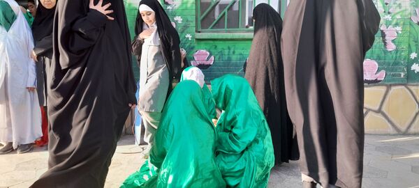 مراسم شهادت حضرت فاطمه زهرا و روز استکبار جهانی در دبستان نیایش 