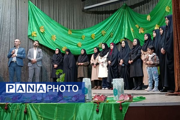 دبیرستان عترت ورامین، عطر مادر را در کانون هدایت پراکند