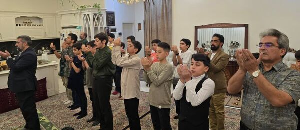  جلسات هفتگی صراط الحمید در دبیرستان بعثت  