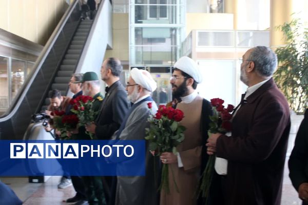 استقبال باشکوه مجاوران امام مهربانی‌ها از میهمانان بیست و دومین اجلاسیه بین‌المللی پیرغلامان حسینی در مشهد