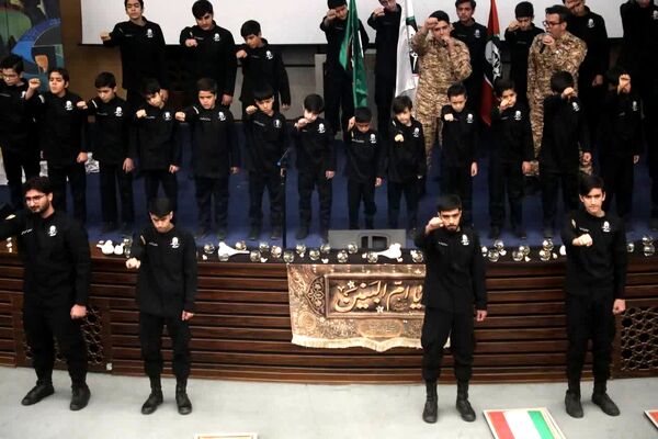 همایش تقدیر از مادران و همسران شهدا در دانشگاه قم