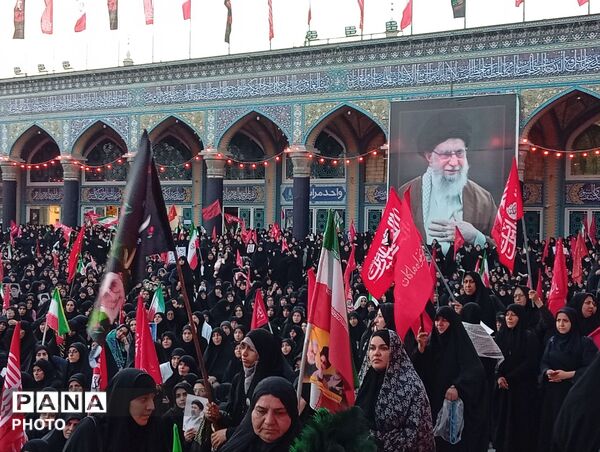 تشییع تاریخی پیکر رهبر شهید از جمکران تا حرم کریمه اهل بیت (س)