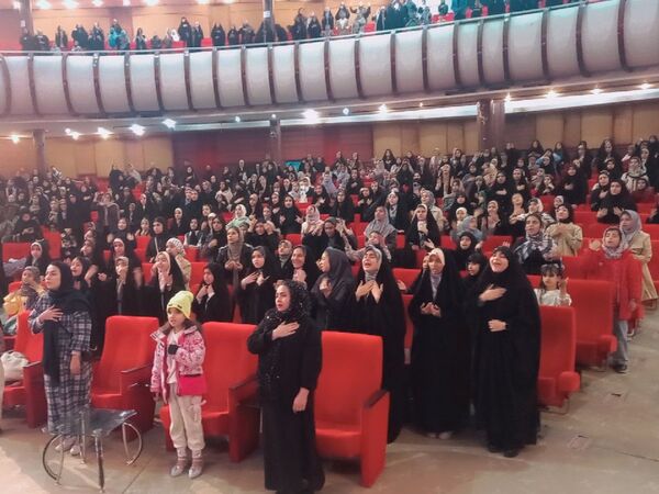 همایش من و مامانم در سالن صبا صدا سیما خراسان رضوی