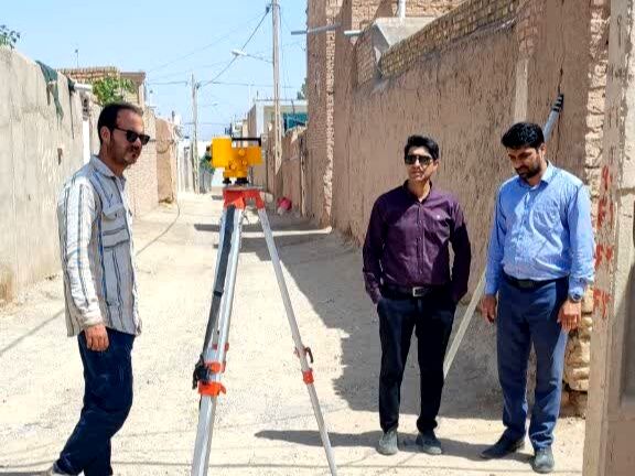 فدافن در مسیر آبادانی