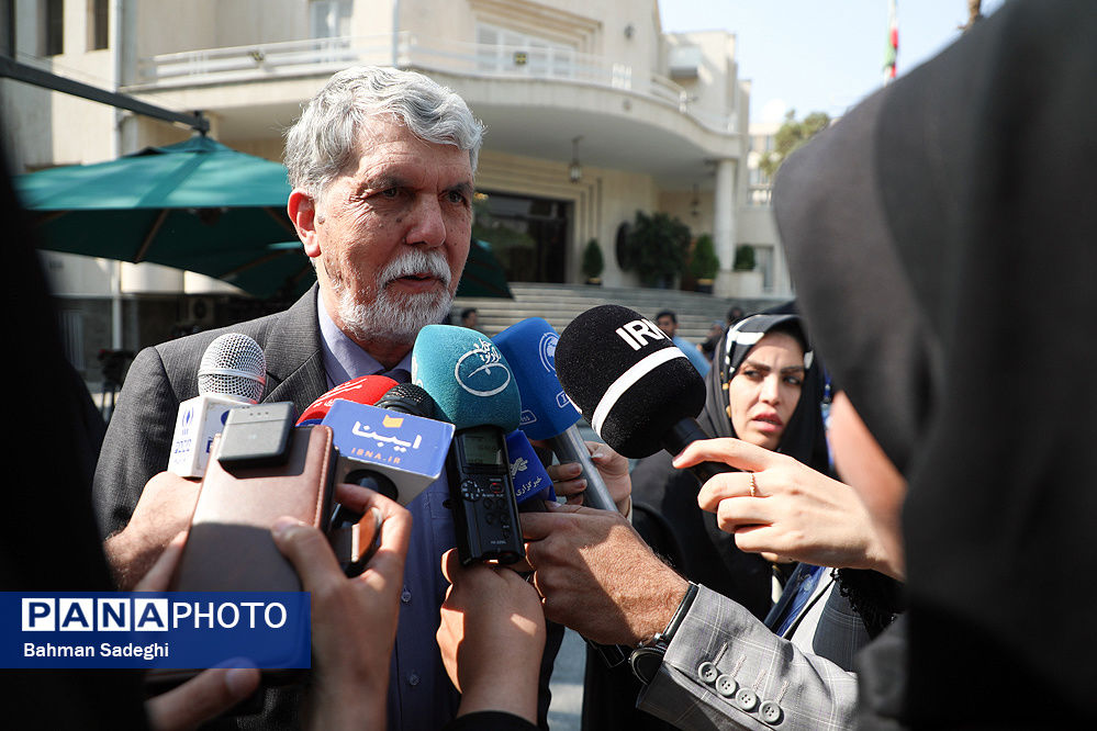 موضوع هنرمندان ممنوع الکار مورد بررسی مجدد قرار گرفته است