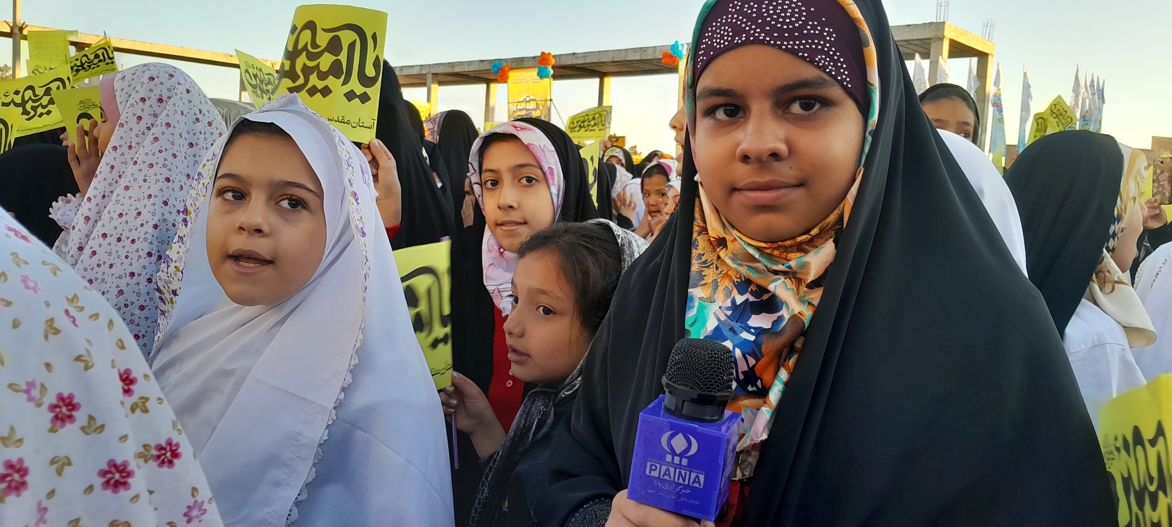 جشن بزرگ روزه اولی ها در آستان مقدس حضرت زینب (س) اصفهان