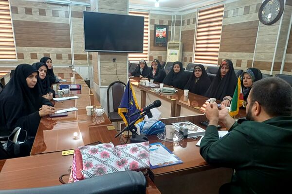 نشست هم‌اندیشی بسیجیان فعال در راستای وعده صادق ۲