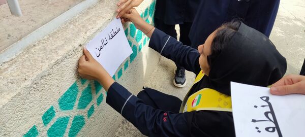 مانور زلزله در دبیرستان هاشمی نژاد