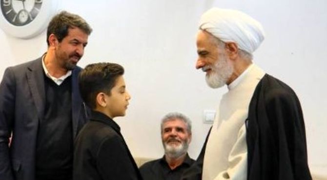 انسجام ملی و خدمت صادقانه، مهم‌ترین عامل خنثی‌سازی توطئه‌های دشمنان است