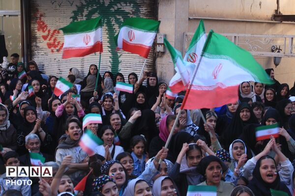 همایش «دختران ایران» همدانک