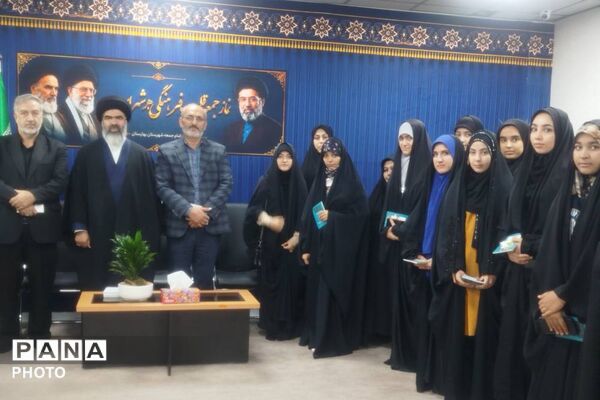 نشست فرماندهان بسیج دانش‌آموزی در بهارستان