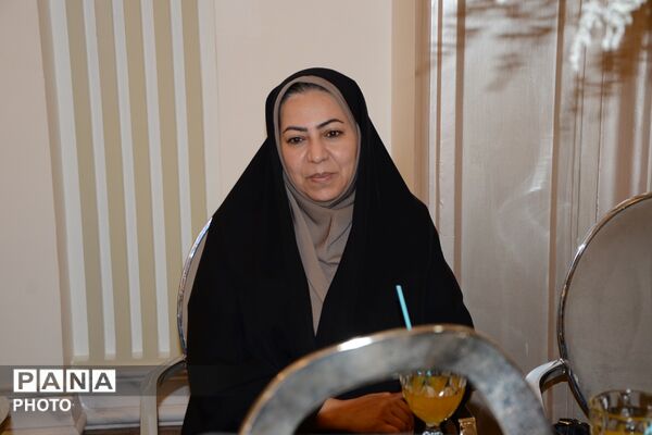 مراسم بزرگداشت و تکریم مقام و منزلت معلمان چهاردانگه