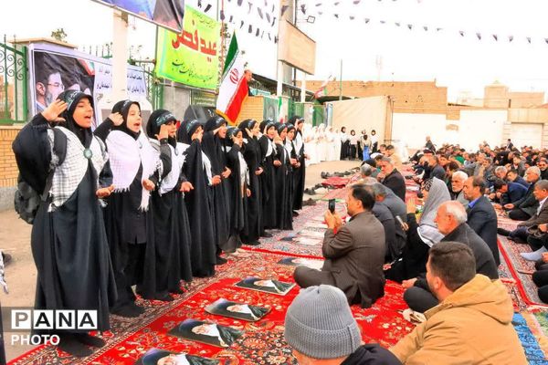 جلوه‌هایی از برگزاری نماز عید سعید فطر در شهر جعفریه قم