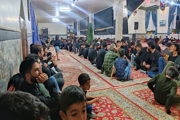 مراسم عزاداری شب تاسوعای حسینی در مسجد جامع شهر بار