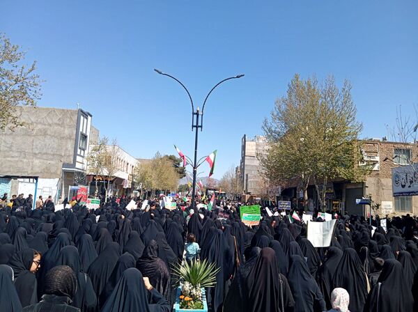 مردم کاشمر با سر دادن فریاد مرگ بر اسرائیل روز قدس را گرامی داشتند